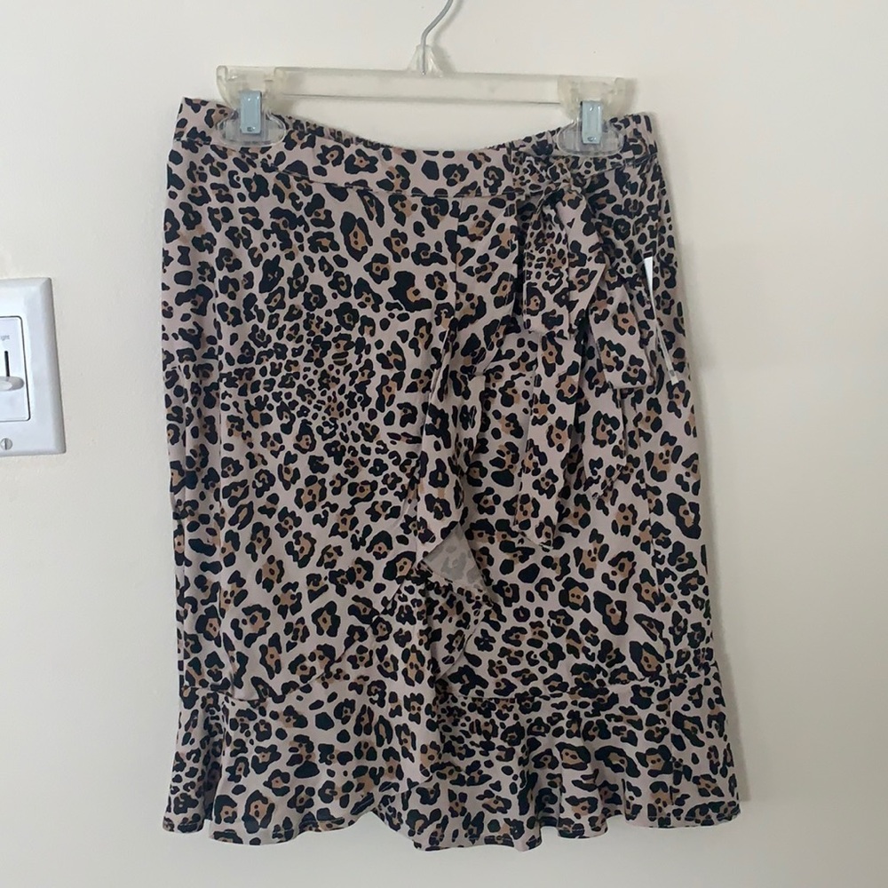 NWT cheetah ruffle wrap skirt
